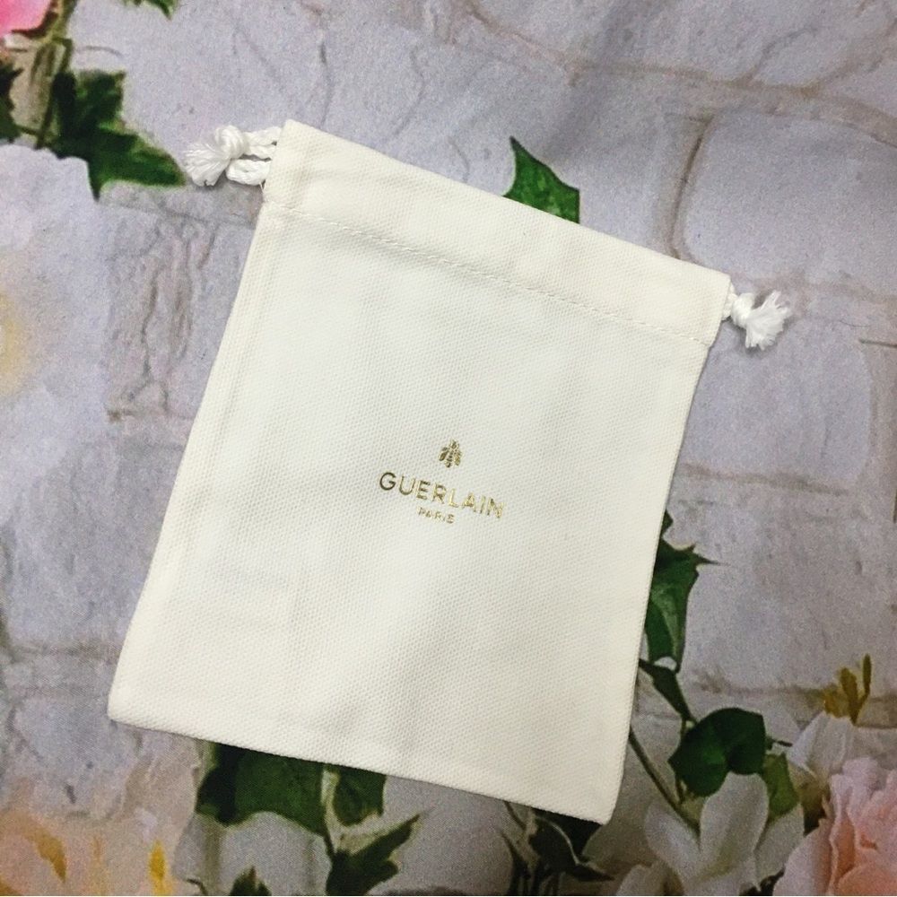 Guerlain mini small white drawstring dustbag for small items new approx 5” x 5”